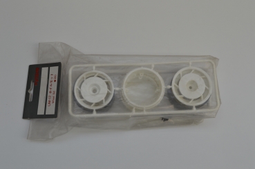 Kyosho Ultima Wheel Set #UM-17